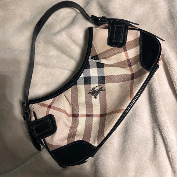 Designer purse - Picture 1 of 4
